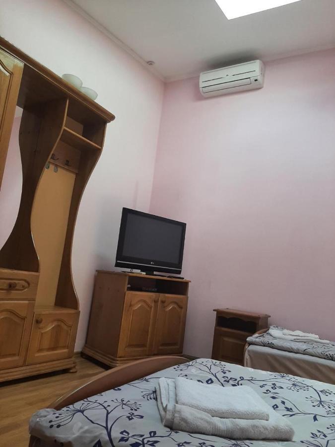 Hotel Nikolet Munkács Kültér fotó