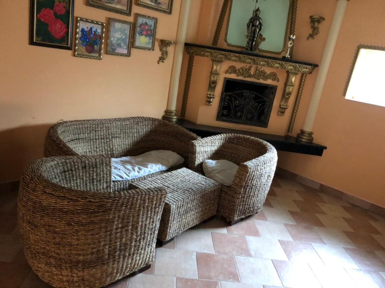 Hotel Nikolet Munkács Kültér fotó